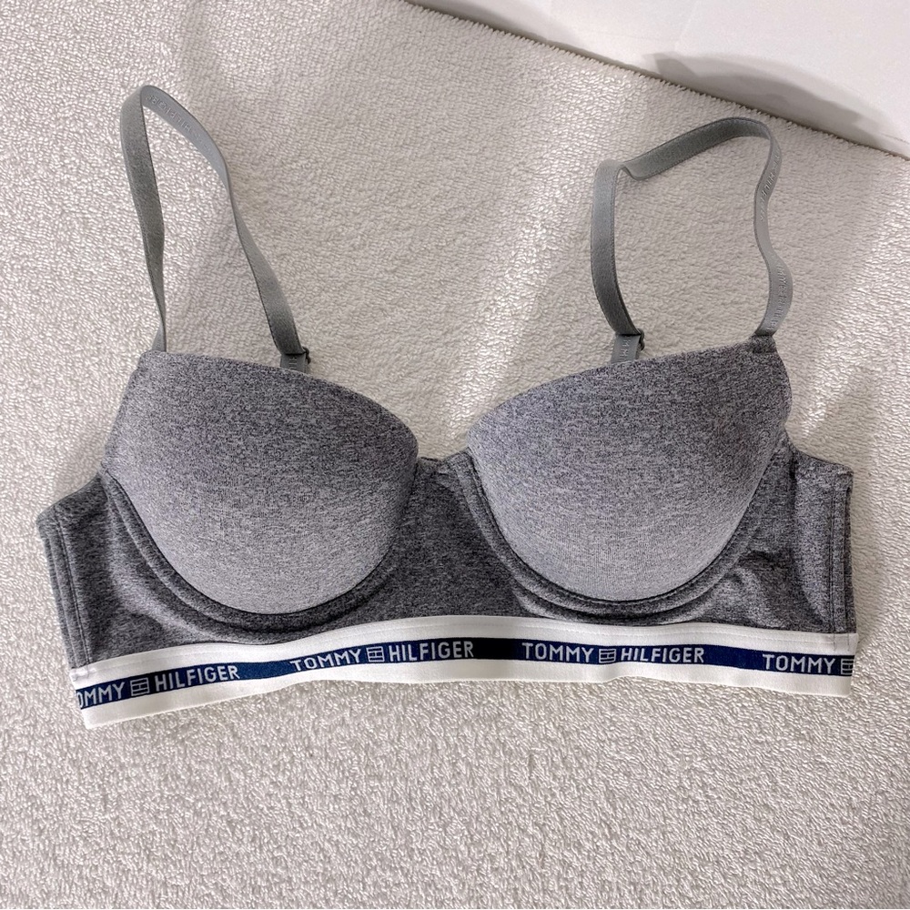 SOLD-Tommy Hilfiger Grey T Shirt Bra 34B